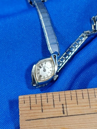 Vintage womens bulova 10kt - vintage,