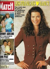 REVUE   Johnny Hallyday / Adeline Blondieau " Paris Match "