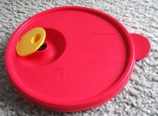 Tupperware Crystal Wave