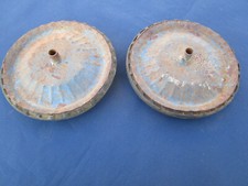 2 roues voiture à pédales ancienne jouet enfant tôle rouille pneus D. 14,1 cm