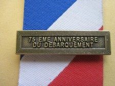 Agrafe 75ème anniversaire - agrafe,