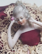 Demi figurine ou buste de marquise des années 20