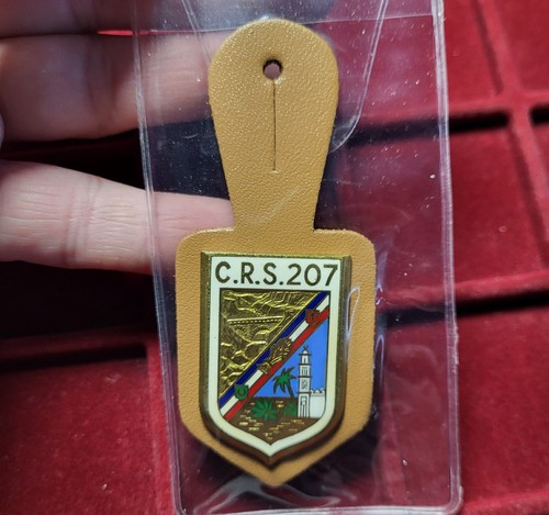 128 pucelle insigne - #128-2, /