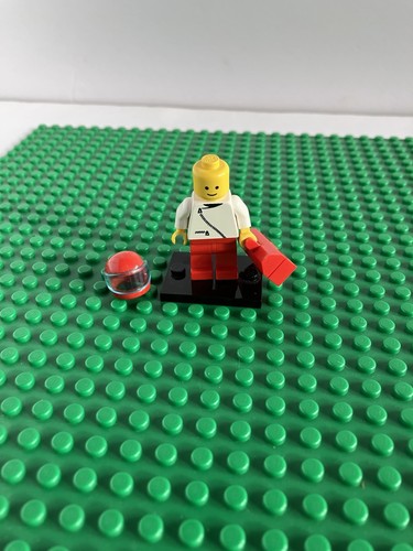 Vintage minifigure - 80’s,