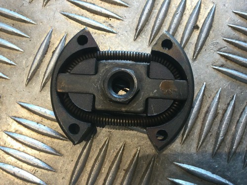 Embrayage pour tronçonneuse - pour,