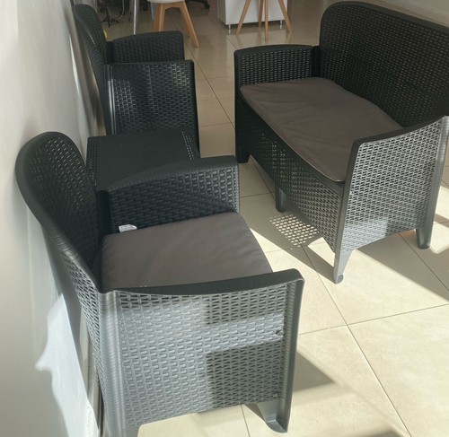Salon jardin bon plastique - salon,