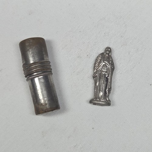06l24 ancienne vierge poche - de,
