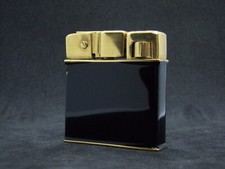AT 451 PM 83 Briquet essence