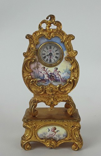 Horloge bureau miniature - en,