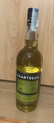 Bouteille chartreuse jaune - chartreuse,