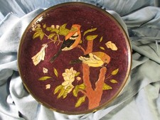 Assiette au décor d'oiseaux