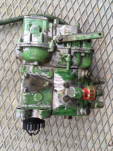 Pieces moteur tracteur - , holder