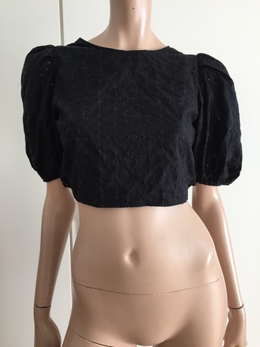 Crop top noir broderies - crop,