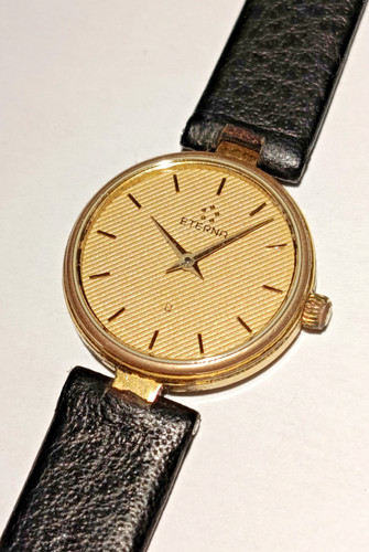 Eterna montre quartz vintage