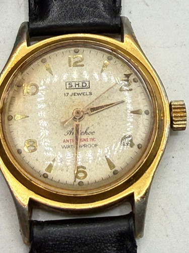 Montre mecanique d - mecanique, h