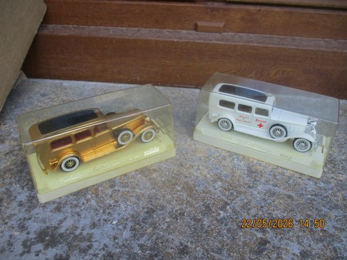 Lot cadillac ambulance - de,