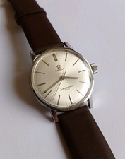 MONTRE MÉCANIQUE OMEGA SEAMASTER 600.  WATCH. UHR. Cal 601. Réf 135.011