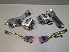 Jeu ceinture securité avant -