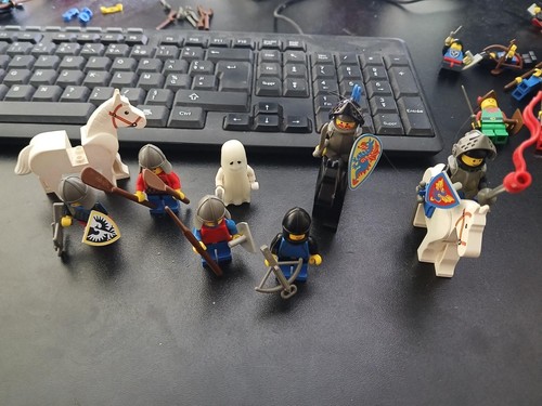 Lot figurine lego chevalier - lot,