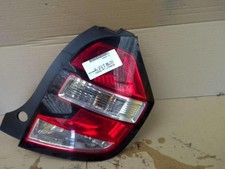 Feu arriere principal droit