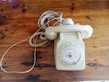 Ancien Téléphone Socotel S63 Blanc
