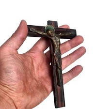 CRUCIFIX MURAL CHRIST EN