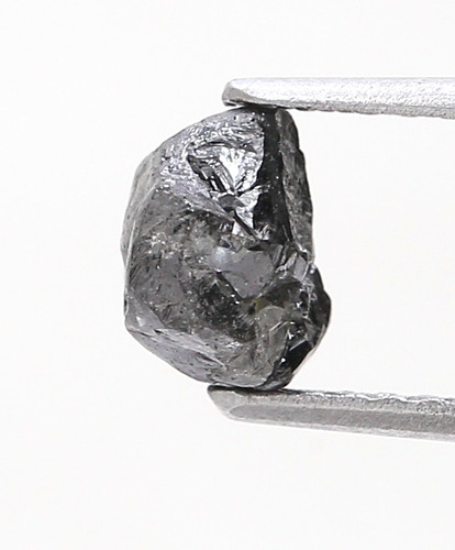 Diamant brut naturel non - diamant,