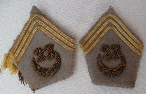 Insignes pattes col - insignes,