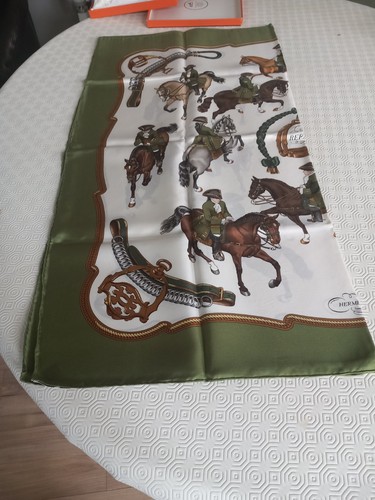 Foulard carré soie - ,carré, hermes