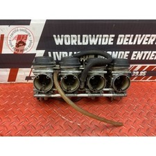 Rampe de carburateur Suzuki