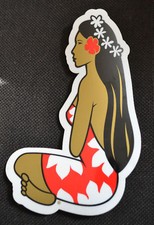 SURF 2023 -  AUTOCOLLANT sticker vahiné tahitienne style Hinano 17 cm