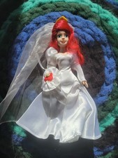 POUPEE PORCELAINE ARIEL EN