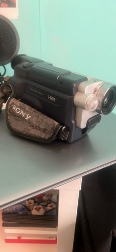 Sony handycam ccd trv218 8 - ccd-trv218, hi-8