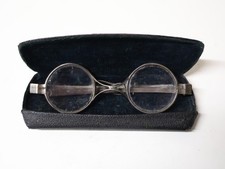 Ancienne paire de Lunettes pliantes en Argent dans Etui cuir XIXème siècle