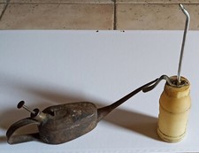 2 burette d'huile France,  métal vintage, oil can oiler old