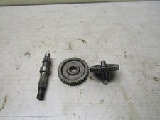 TRANSMISSION ET AXE DE ROUE ARRIÈRE COURT POUR MOTEUR GY6 50CC 4T