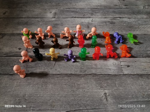 Babies figurines - babies,