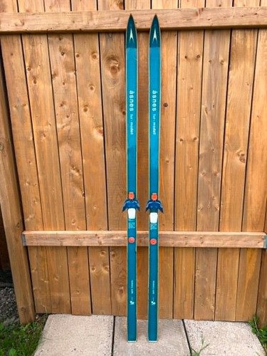 Vintage hickory wooden - vintage, 72"