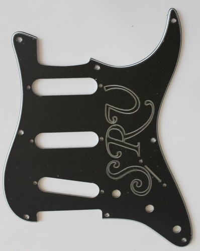Ply black pickguard - 3,