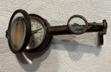 Ancienne Boussole loupe