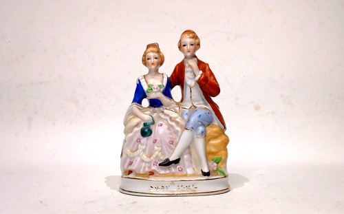 Figurine porcelaine de - porcelaine, (de