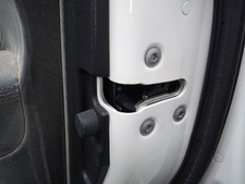 FRONT RIGHT DOOR LOCK /