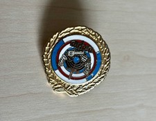 Pin's GIPN Groupe Intervention de la Police Nationale ( dorée)