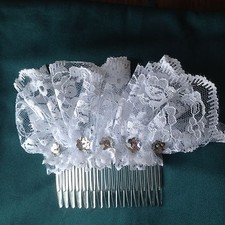 EXCEPTIONNEL ! -50% ! Neuf ! Peigne dentelle blanc strass pour voile ou coiffure