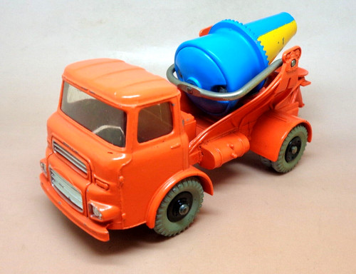 Dinky toys réf 960 - gb, camion