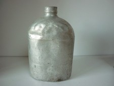 Gourde bidon réglementaire