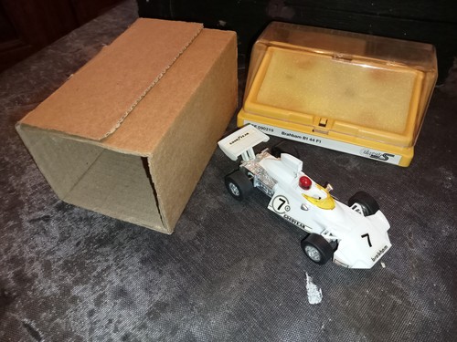 Slot car scalextric circuit - car, s