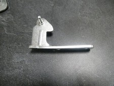 charnière du bas pour réfrigérateur congélateur THOMSON cth378nfawh(occasion)