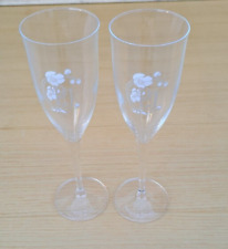 2  FLUTES A CHAMPAGNE PERRIER