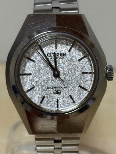 Montre analogique argent - analogique,